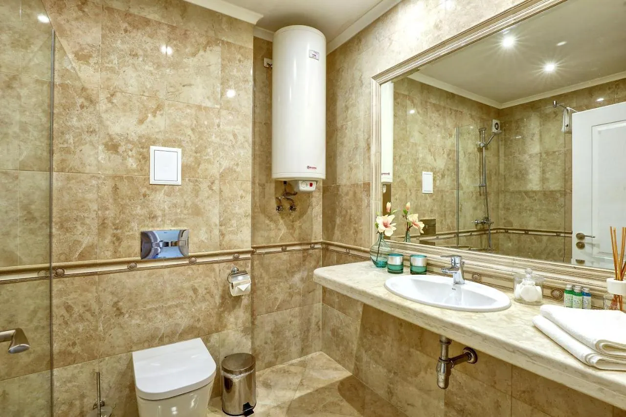 Luxury Center Apartments In Grand Karavel Warna